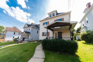 446 N Chestnut St, Butler, PA 16001
