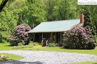 414 Troy Norris Rd, Boone, NC 28607