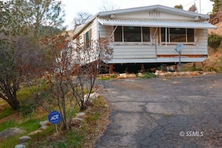 196 Adams Rd, Wofford Heights, CA 93285