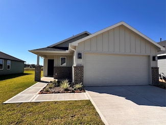 25766 John Wayne Dr, Splendora, TX 77372