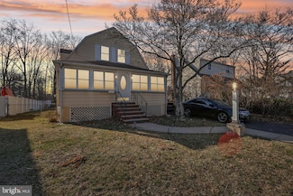 59 Amherst Ave, Colonia, NJ 07067