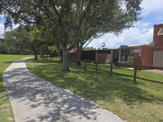 1609 Fairway Rd, Pembroke Pines, FL 33026