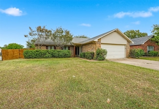 6909 Greenspring Dr, Arlington, TX 76016