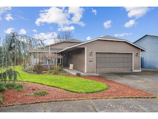 1717 SE 58th Ct, Hillsboro, OR 97123