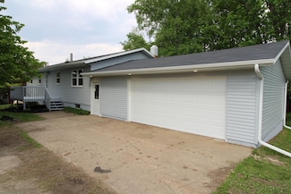 44094 State Highway 238, Freeport, MN 56331