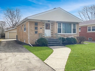 1861 Linden St, Des Plaines, IL 60018