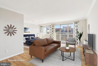 730 24th St NW Unit 916, Washington, DC 20037