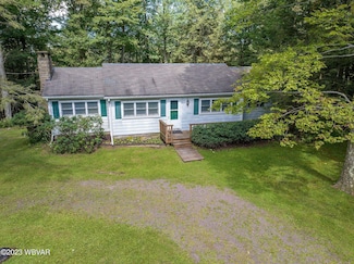 713 Laporte Ave, Eagles Mere, PA 17731