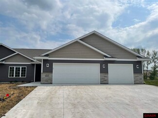3081 3081 Prairie Rose Dr, Mankato, MN 56001