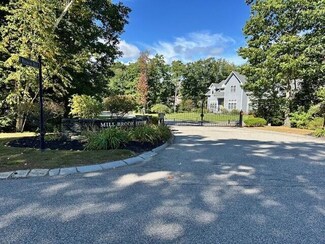 2 Lindas Way, Old Orchard Beach, ME 04064