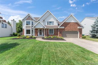 5629 Kippen Dr, East Amherst, NY 14051