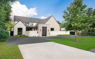8404 Swananoah Rd, Dallas, TX 75209