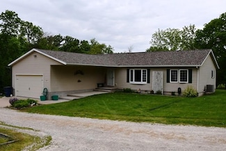 5198 S23 Hwy, Carlisle, IA 50047