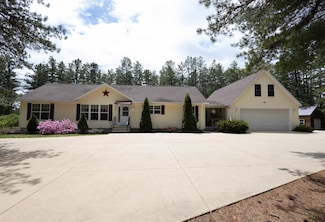 334 Silver Pine Ln, Tamworth, NH 03886