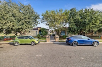 507 Pirul St, Edinburg, TX 78541
