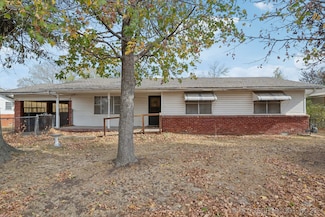 429 S Main St, Porter, OK 74454