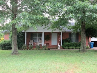 140 Elmhurst Dr, Murfreesboro, TN 37129