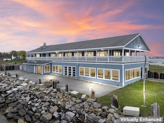 1906 Harpswell Neck Rd, Harpswell, ME 04079