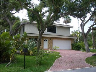 700 Fiddlewood Rd, Vero Beach, FL 32963