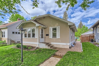 5326 42nd Ave S, Minneapolis, MN 55417