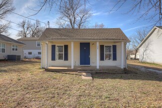 104 N Oliver Ave, Joplin, MO 64801