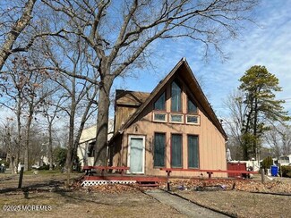 1505 Patriot Ave, Brick, NJ 08724