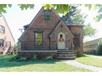 18045 Ponciana Ave, Cleveland, OH 44135