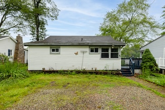 58 Old Town Rd, Ashford, CT 06278