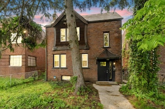 991 Lilley Ave, Columbus, OH 43206