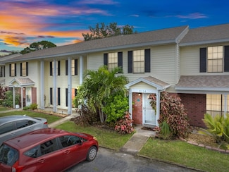 2114 Manor Dr NE, Palm Bay, FL 32905