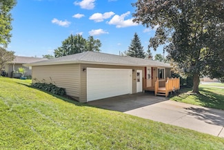 213 S 13th Ave, Wausau, WI 54401