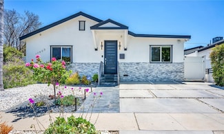 17900 Bullock St, Encino, CA 91316
