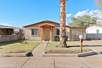 1208 Hall Ave, Las Cruces, NM 88005