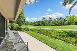105 Wilderness Dr Unit 105, Naples, FL 34105