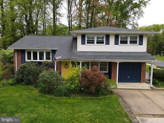 963 Devon Dr, Newark, DE 19711