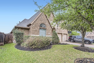 9235 Lakeshores Lagoon Ln, Cypress, TX 77433