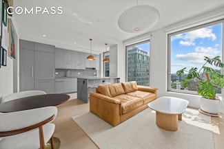 8 S 4th St Unit 15-D, Brooklyn, NY 11249