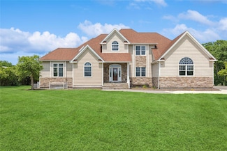 1465 Ackerly Pond Ln, Southold, NY 11971