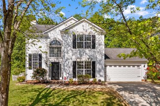 1807 Sugar Hollow Dr, Charlotte, NC 28214