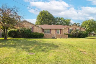 516 Augusta Dr, Hermitage, TN 37076