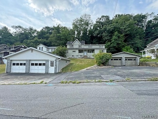 417 Southmont Blvd, Johnstown, PA 15905