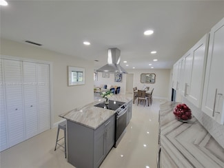3850 NW 4th Ct, Coconut Creek, FL 33066