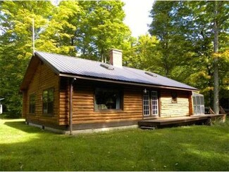 12 Town Farm Rd, Heath, MA 01346