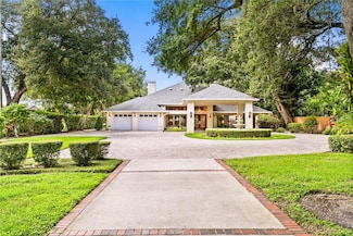 2925 W Sligh Ave, Tampa, FL 33614