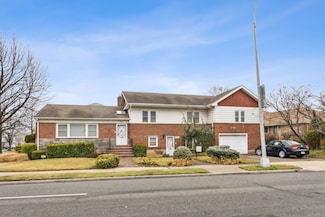 213-05 Union Turnpike, Flushing, NY 11364