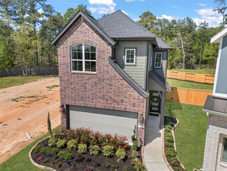 2803 Park Hill Dr, Stafford, TX 77477