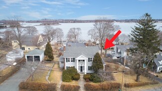 17 Otis Hill Rd, Hingham, MA 02043
