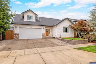 4141 Geranium Ave NE, Salem, OR 97305