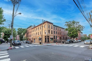 288 6th St, Jersey City, NJ 07302