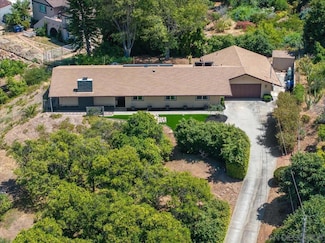 1109 Via la Cuesta, Escondido, CA 92029